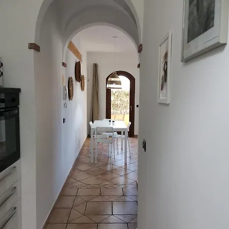 Apartman Hommy Lab - Stylish And Modern With Super Kitchen, Separate Entrance, Free Parking