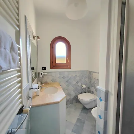 Apartman Hommy Lab - Stylish And Modern With Super Kitchen, Separate Entrance, Free Parking *