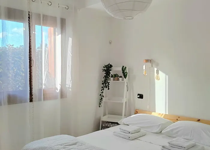 Hommy Lab - Stylish And Modern With Super Kitchen, Separate Entrance, Free Parking Apartment Olbia