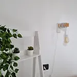 Hommy Lab - Stylish And Modern With Super Kitchen, Separate Entrance, Free Parking オルビア