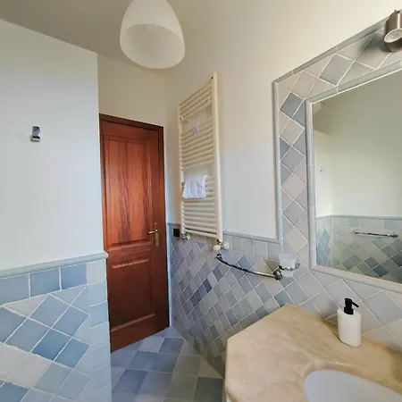 Hommy Lab - Stylish And Modern With Super Kitchen, Separate Entrance, Free Parking Апартаменты