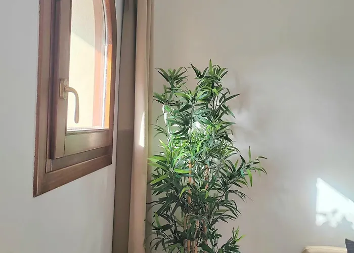 Appartement Hommy Lab - Stylish And Modern With Super Kitchen, Separate Entrance, Free Parking *